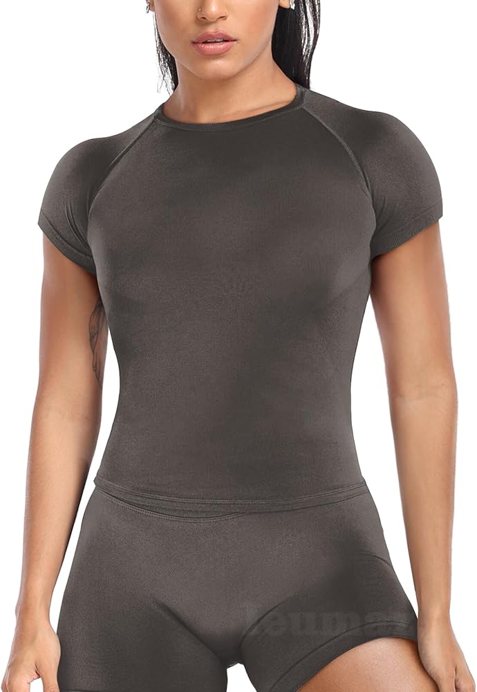 Fitted Tee