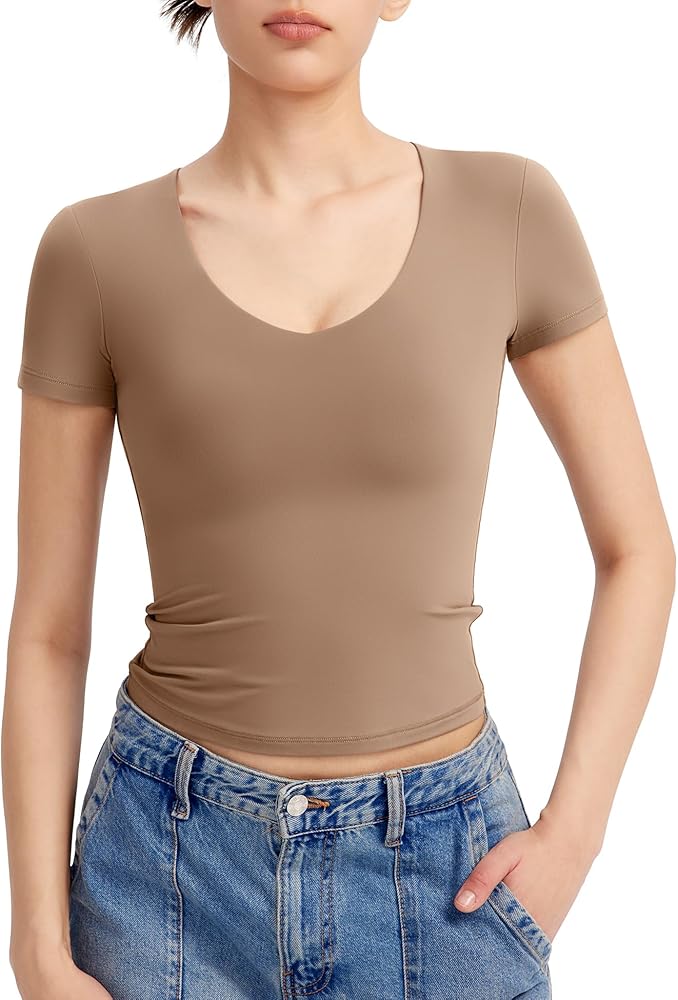Fitted V-neck
