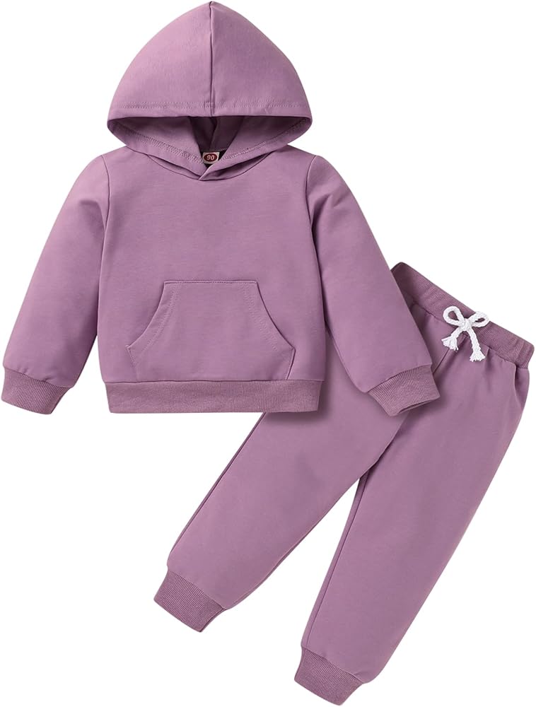 Sweatshirt & Sweatpant Set