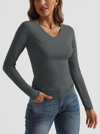 Fitted V-neck